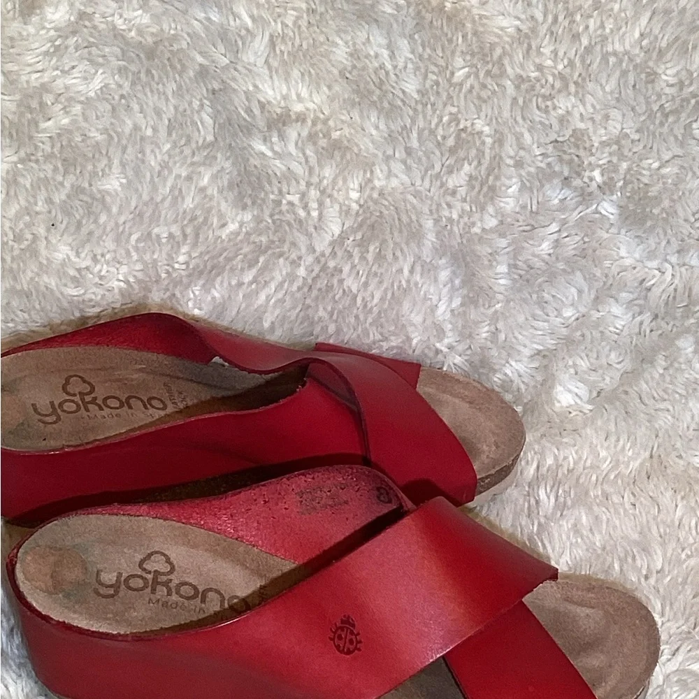 Yokono Red Wedge Sandals size 8